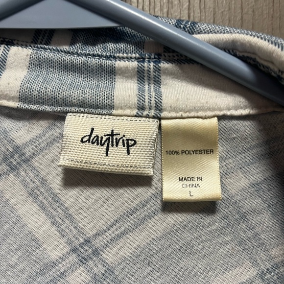 Daytrip Button Up Shirt - Picture 2 of 3